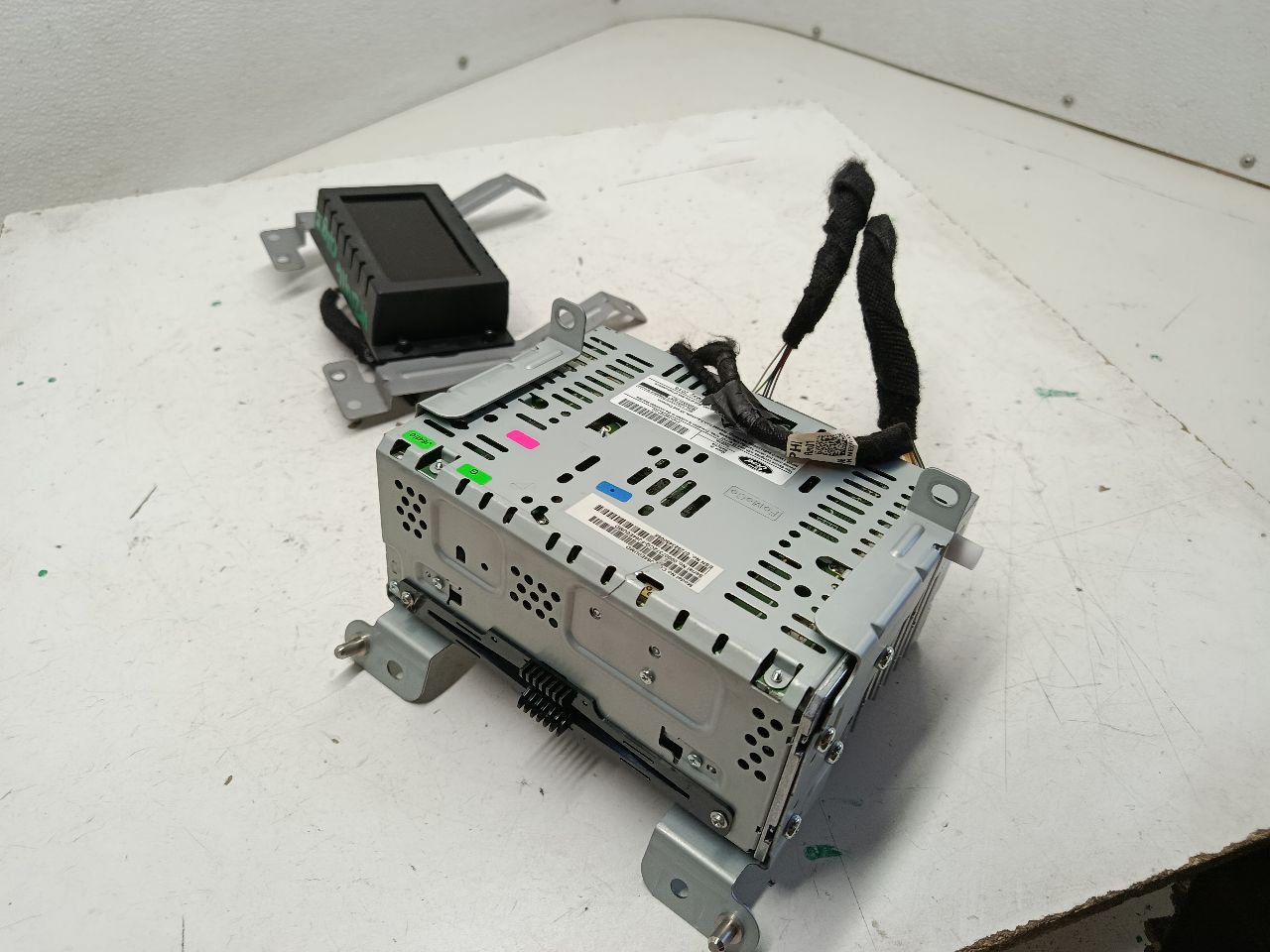 Used 2016 Ford EDGE Radio Audio - Stock #H21416