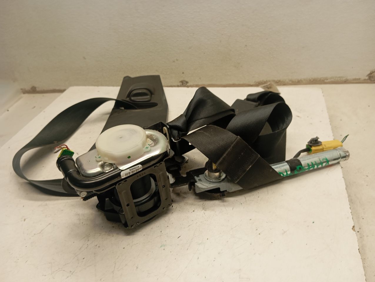 Part image 4