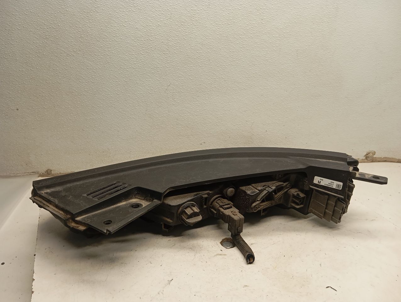 Part image 3
