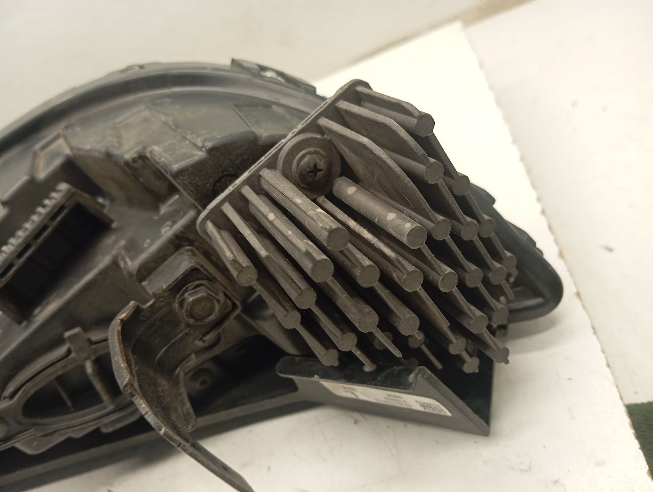 Part image 8