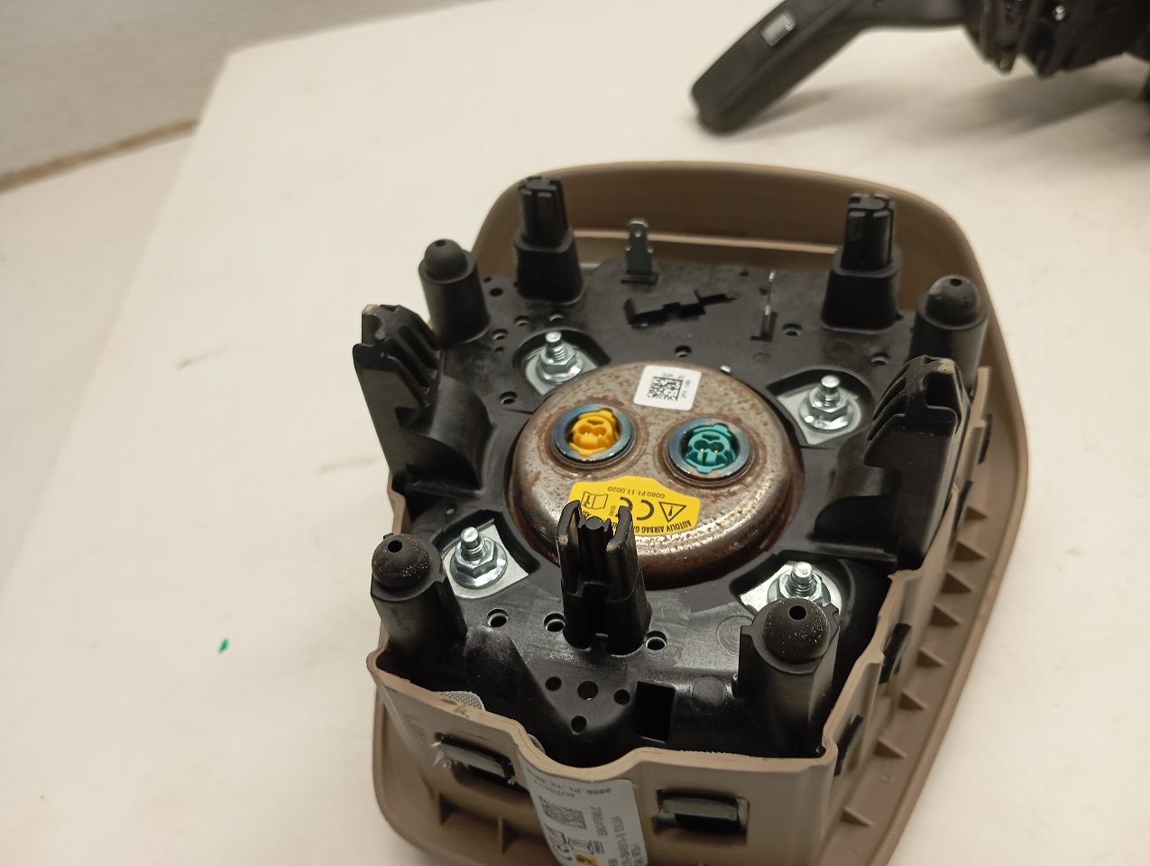 Part image 15