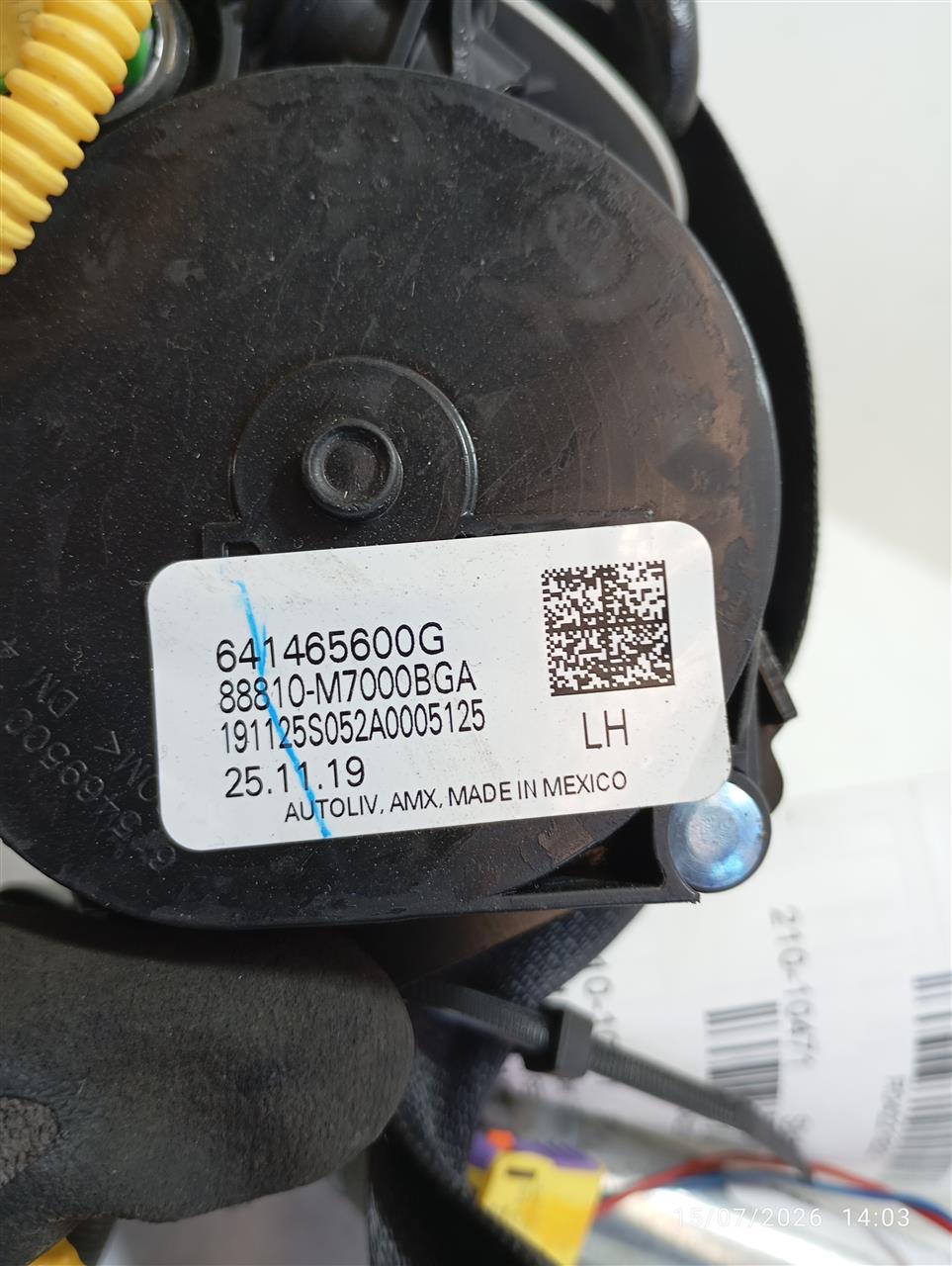 Part image 3