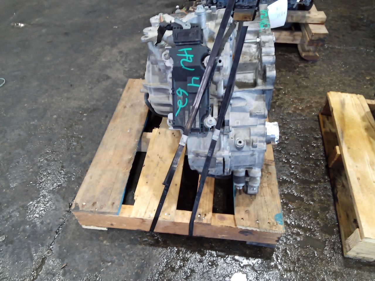 Part image 4