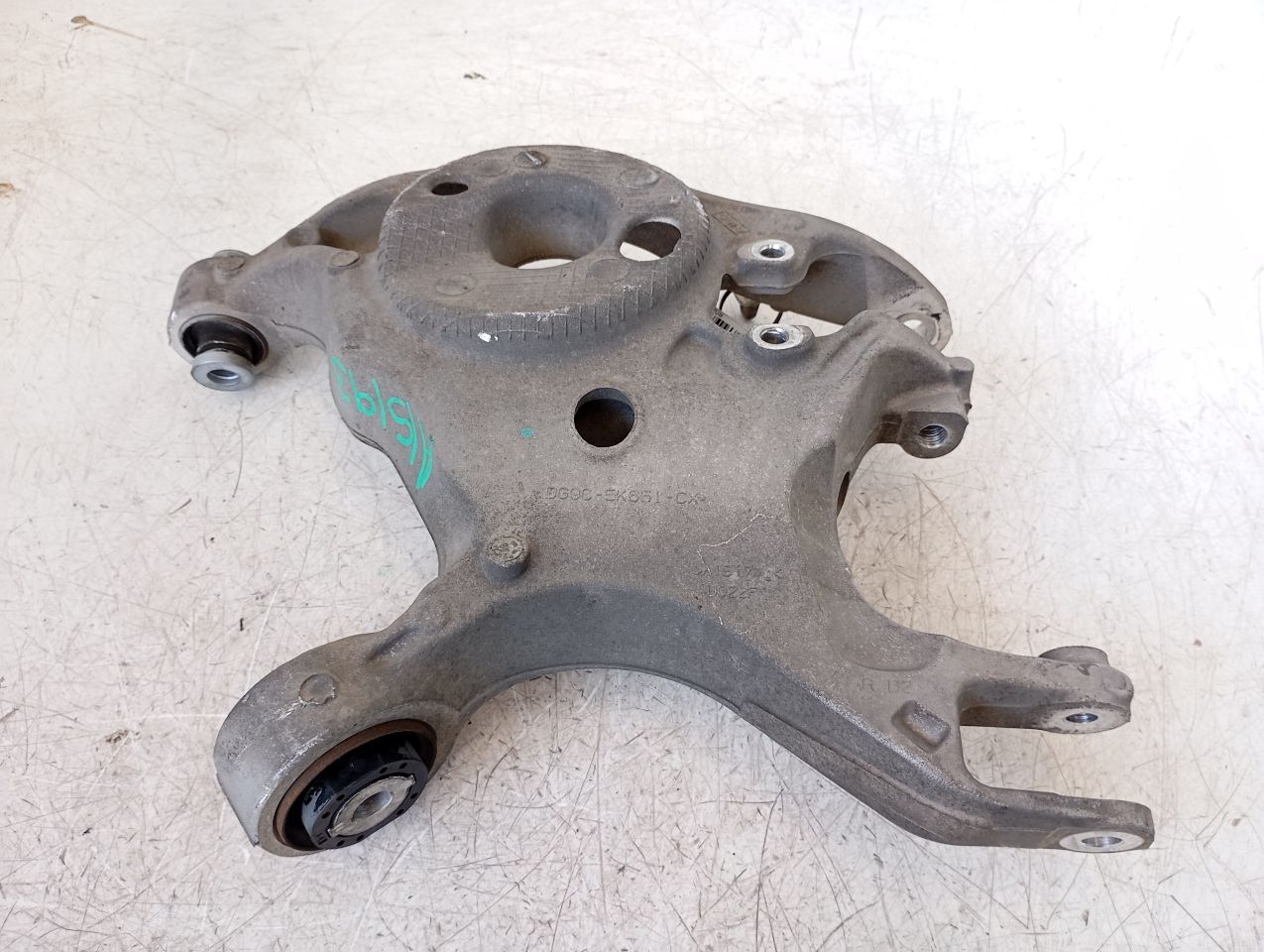 Part image 3