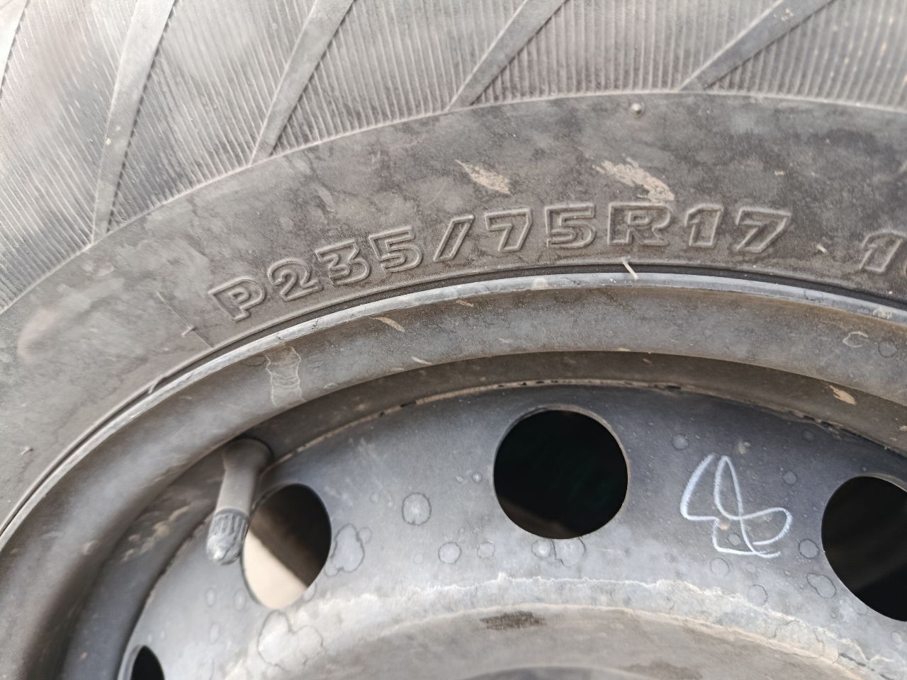 Part image 3
