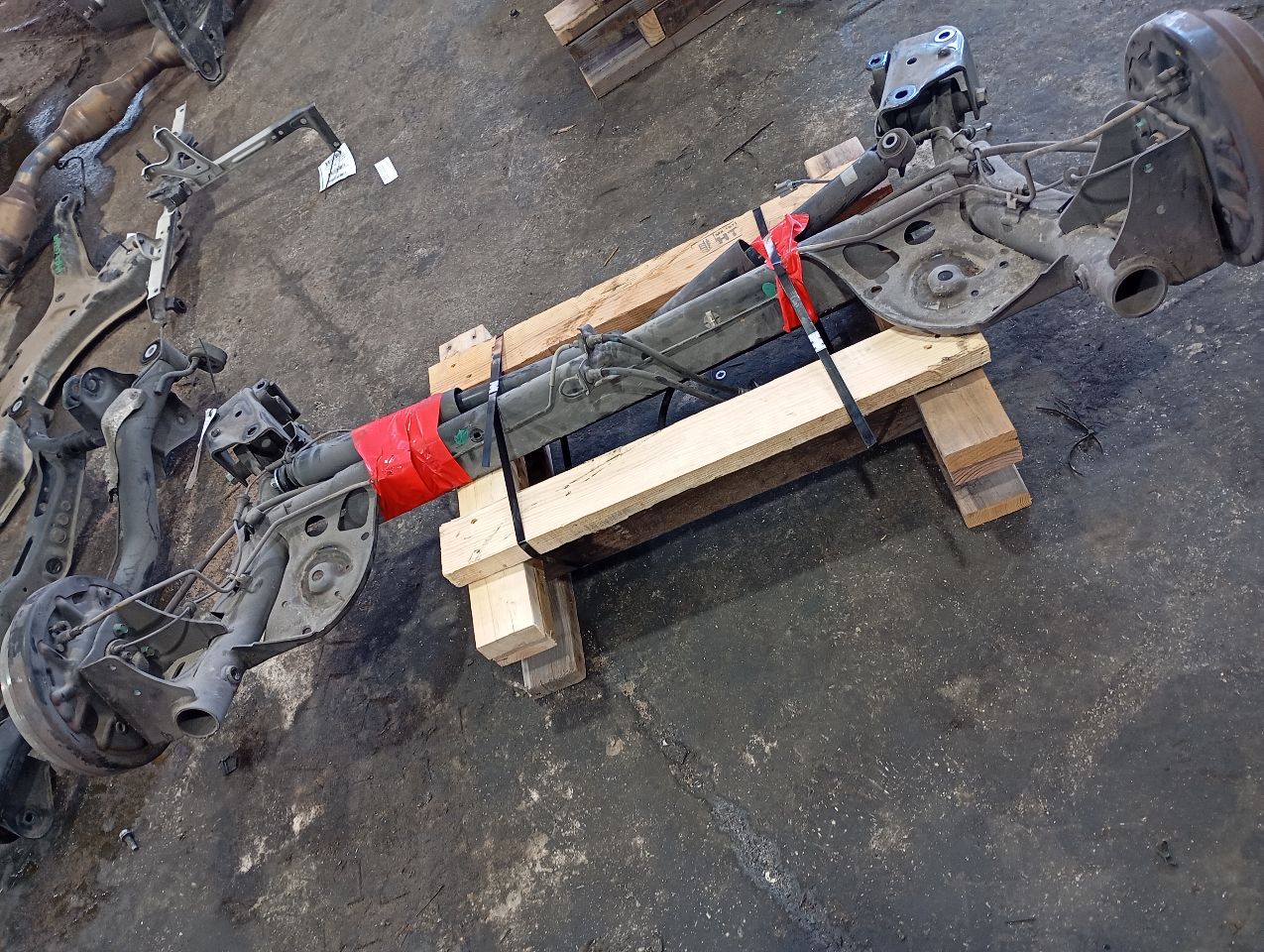 Part image 4