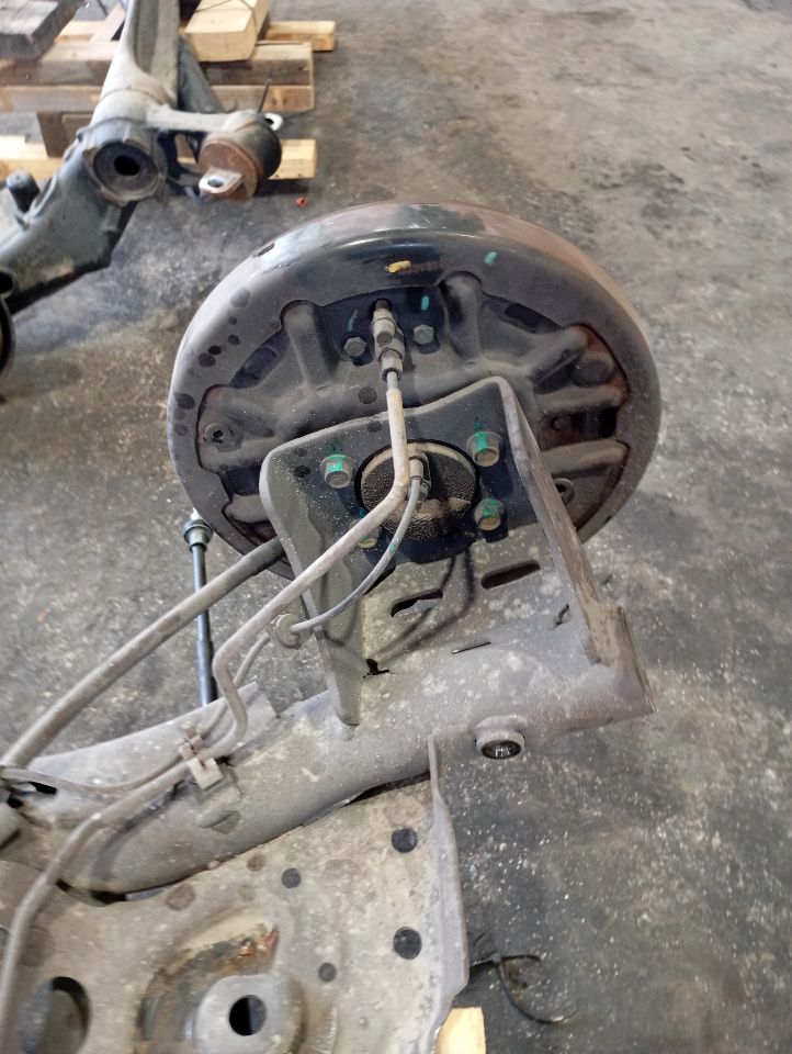 Part image 8