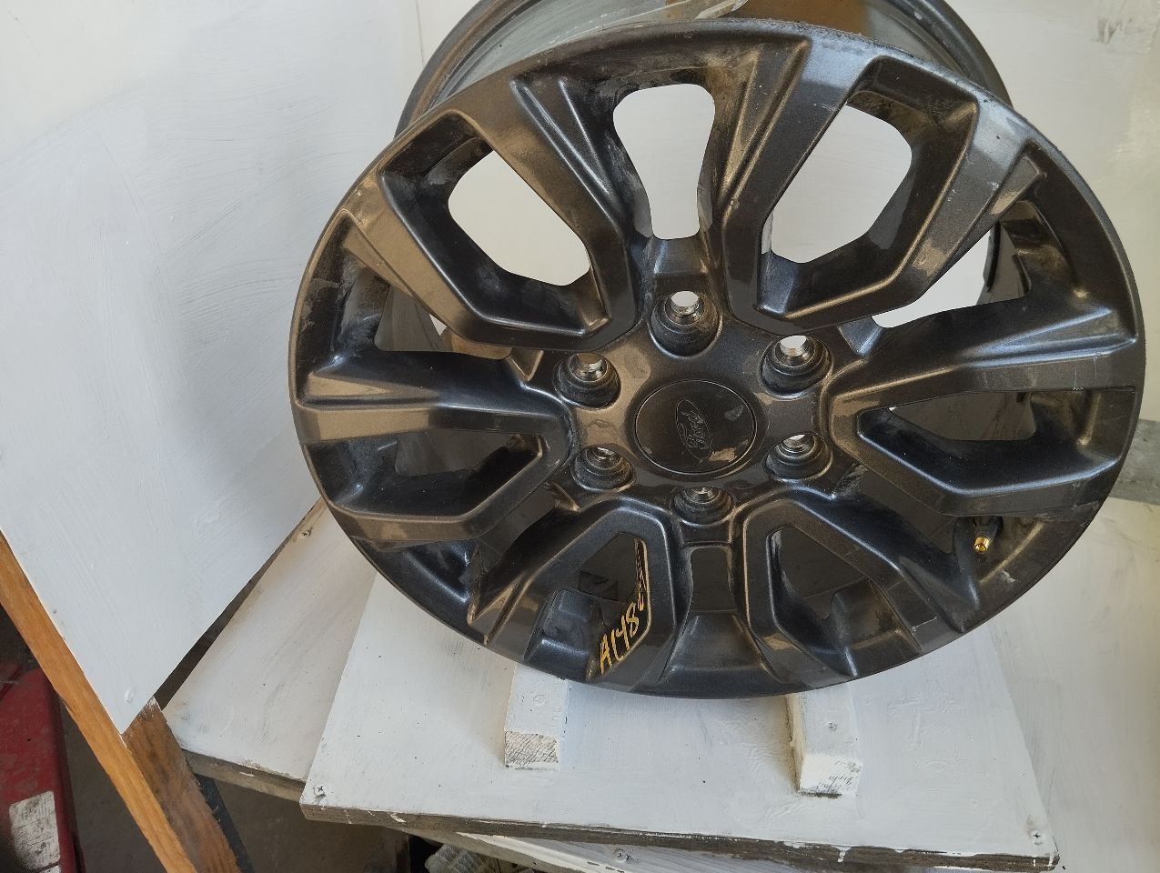 Part image 2