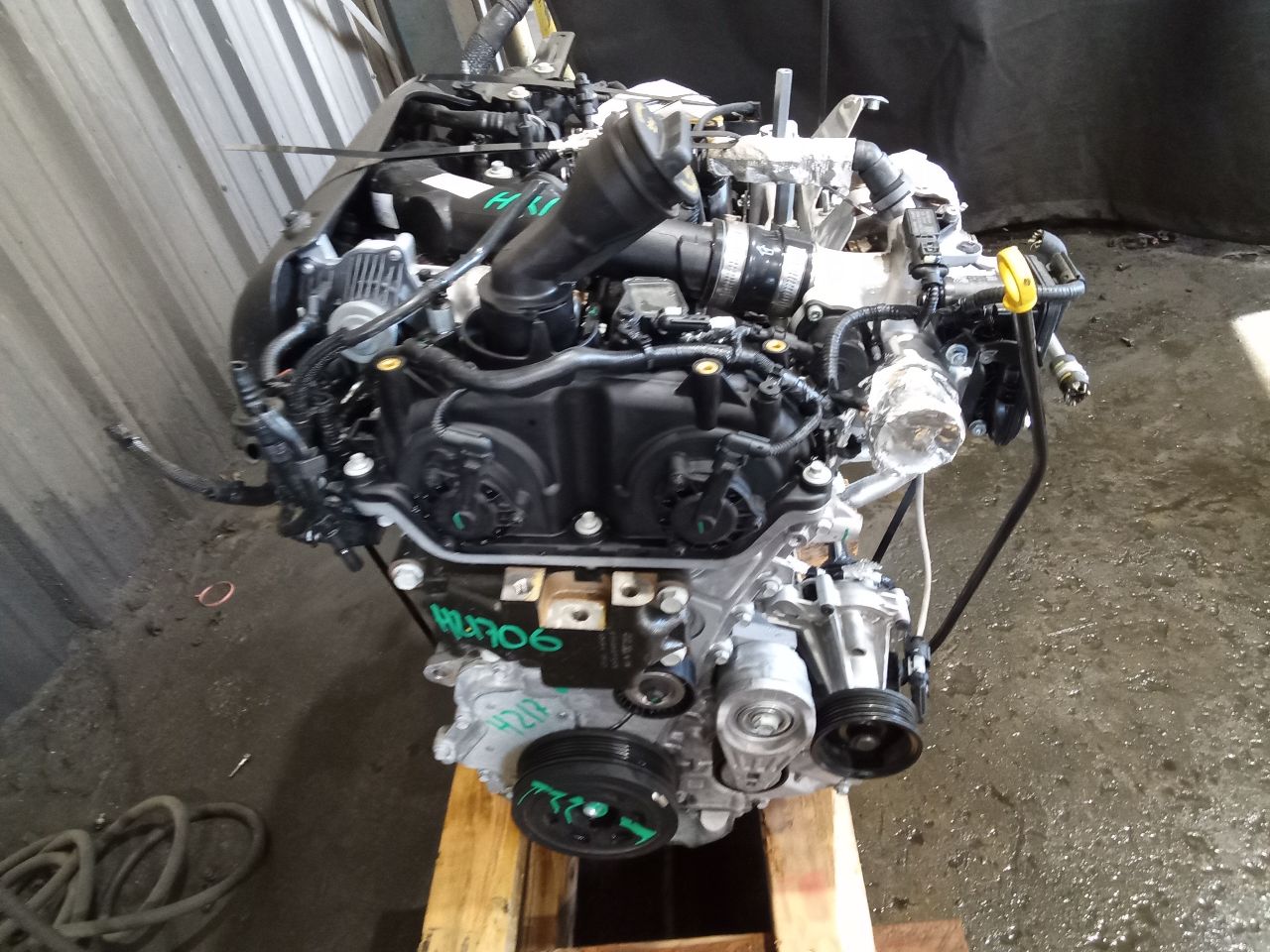 Part image 4