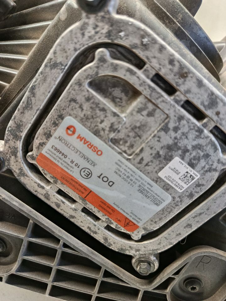 Part image 7