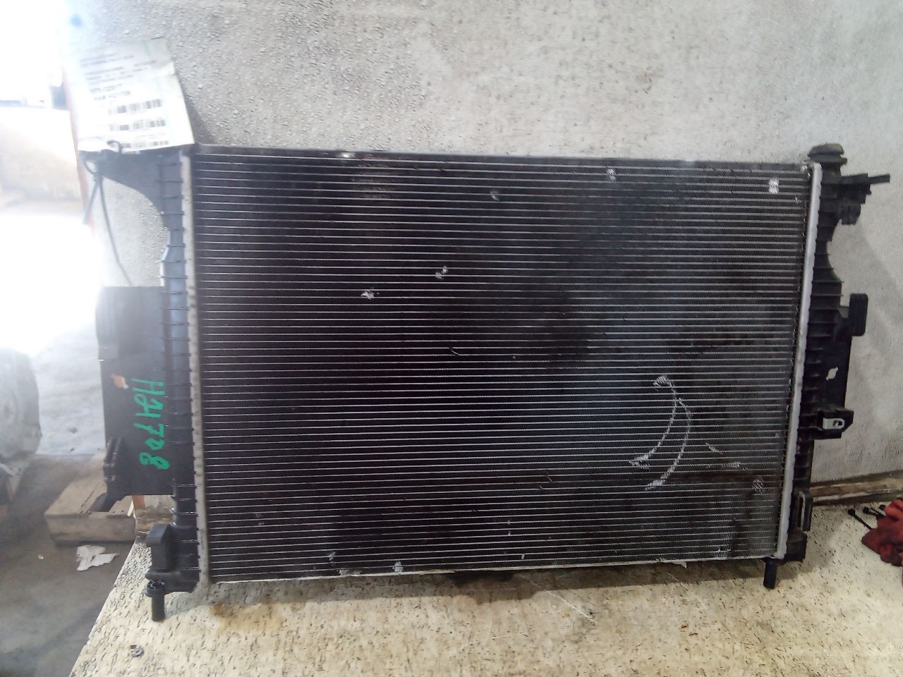 Part image 3