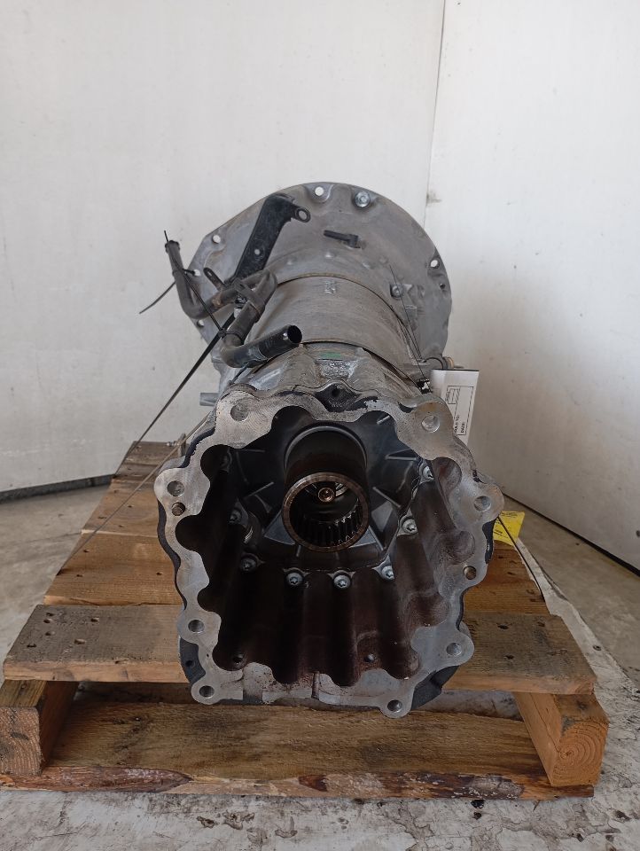 Part image 4