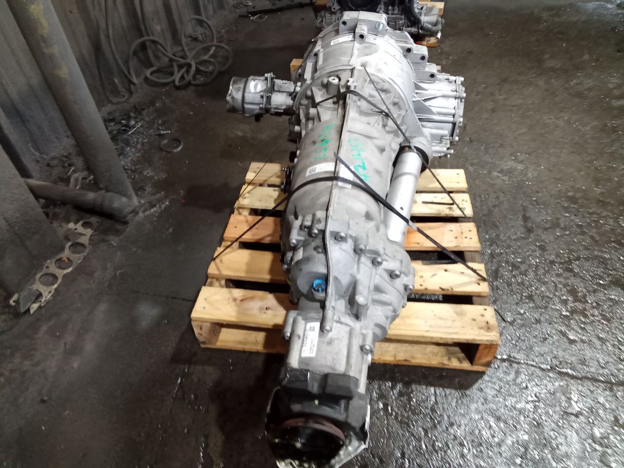 Part image 5