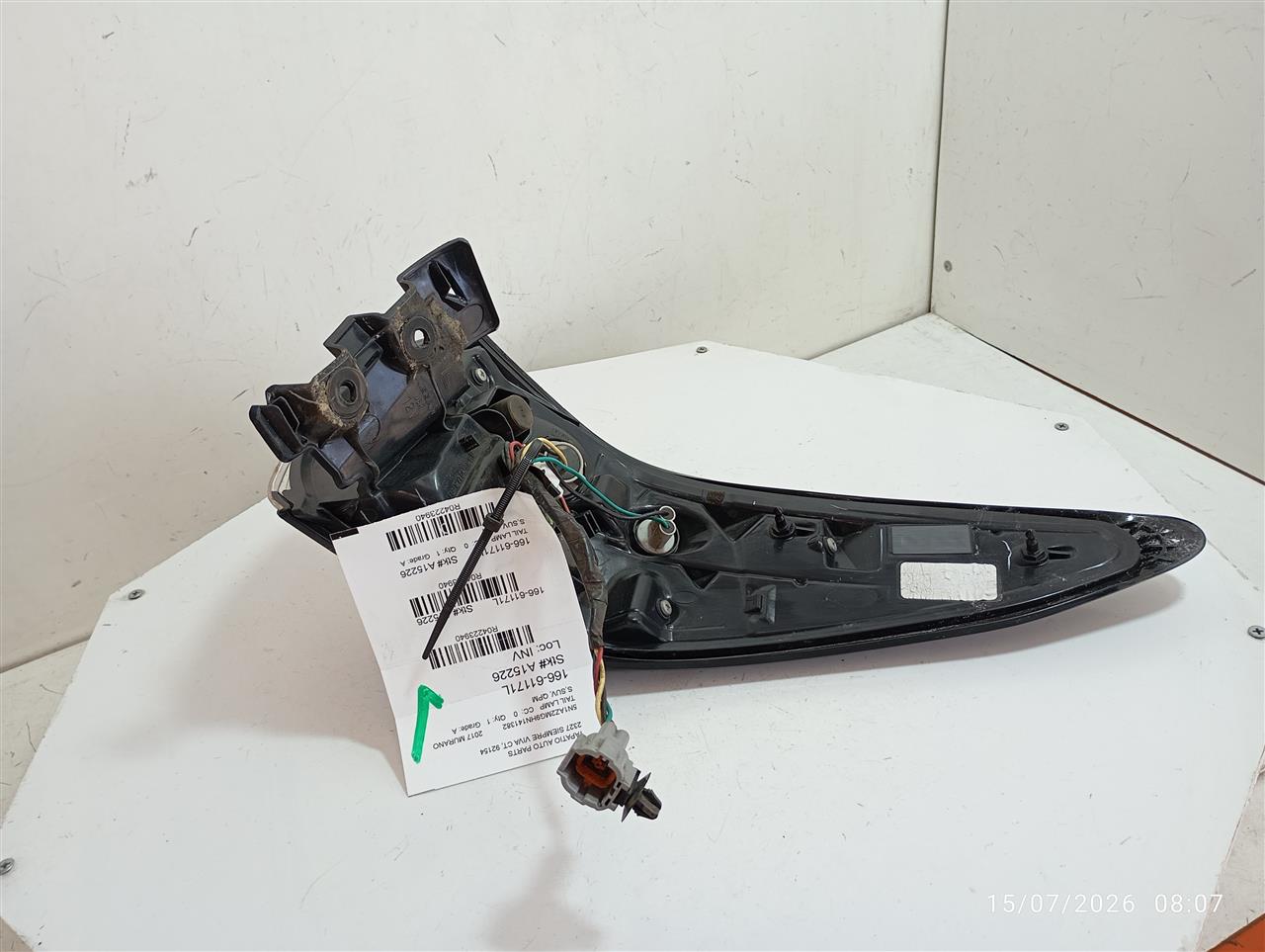 Part image 1