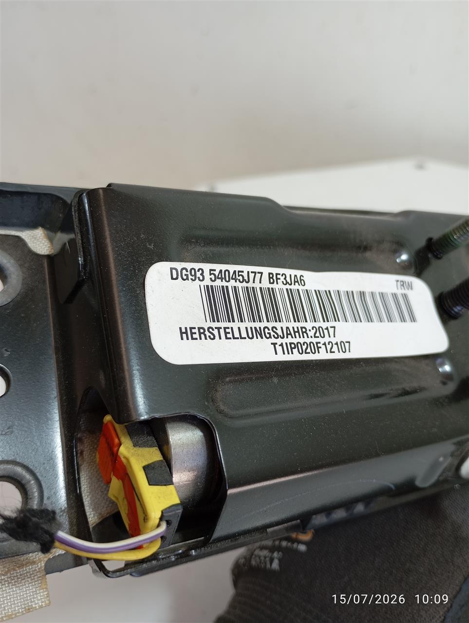 Part image 3