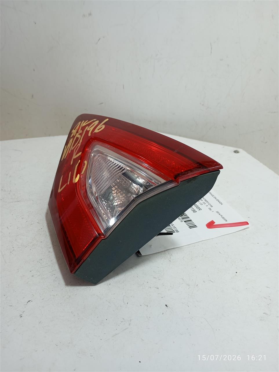 Part image 3