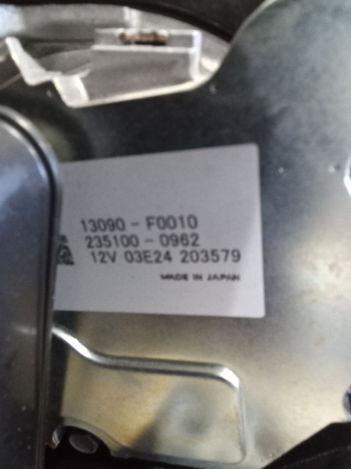 Part image 7