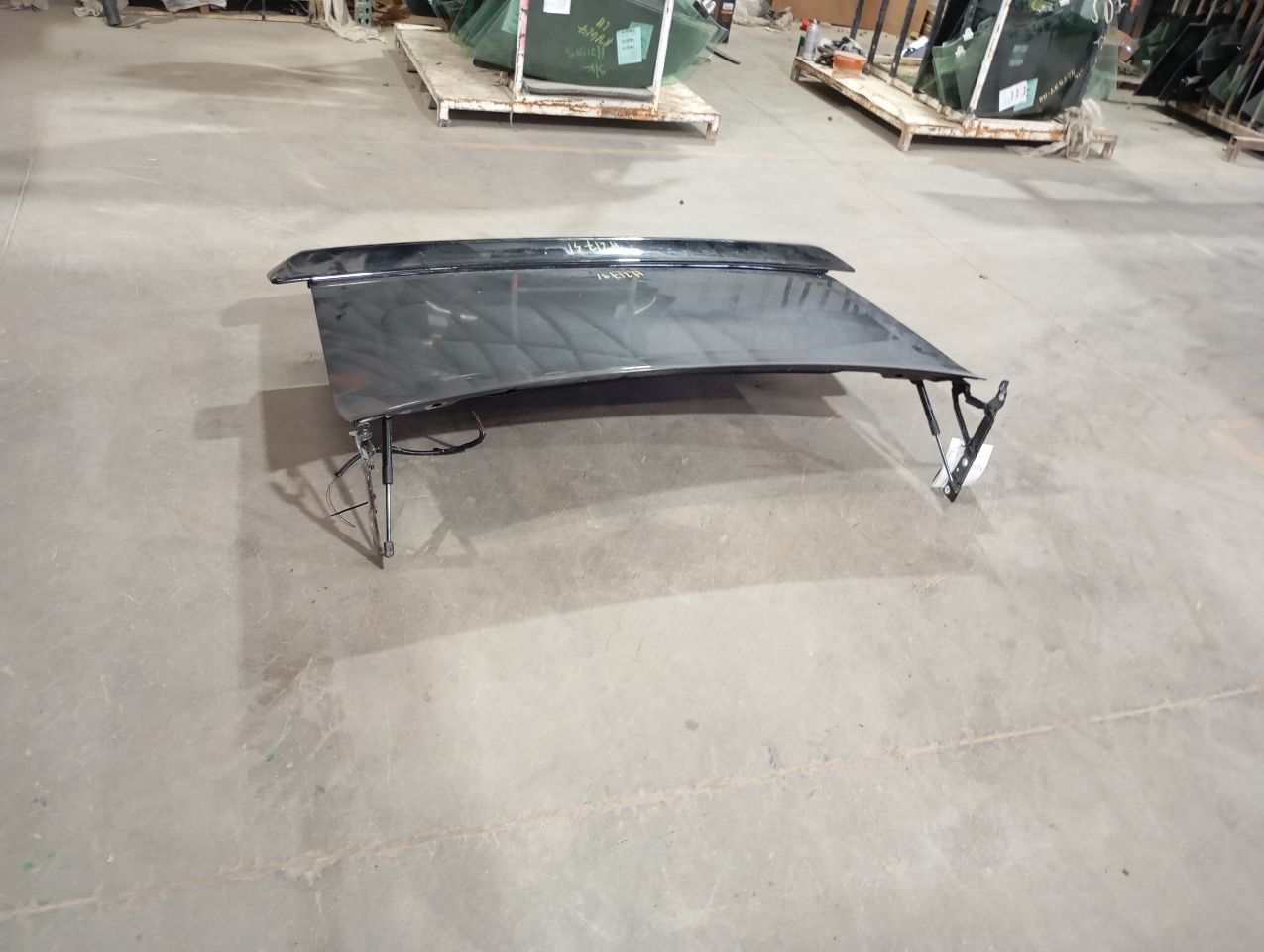 Part image 3