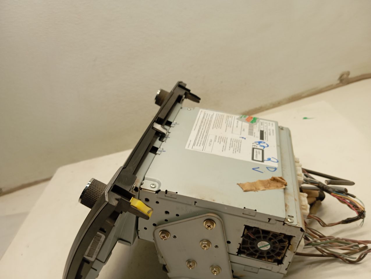 Part image 4