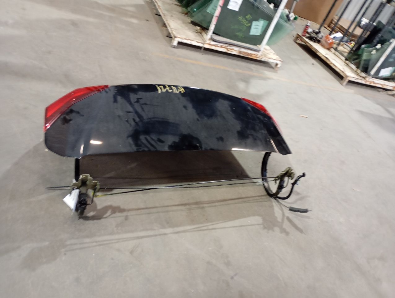 Part image 3