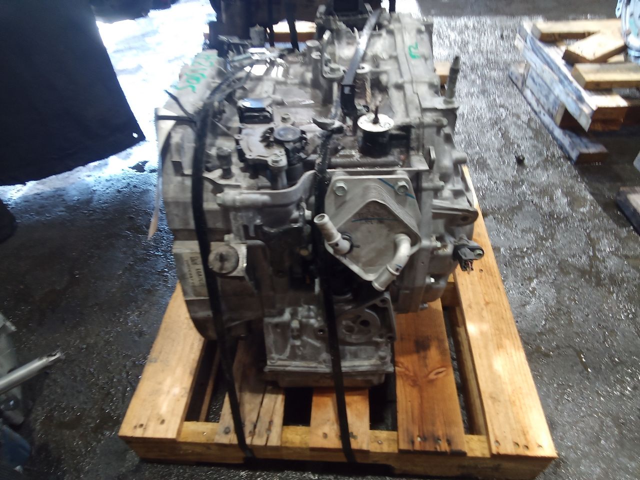 Part image 4