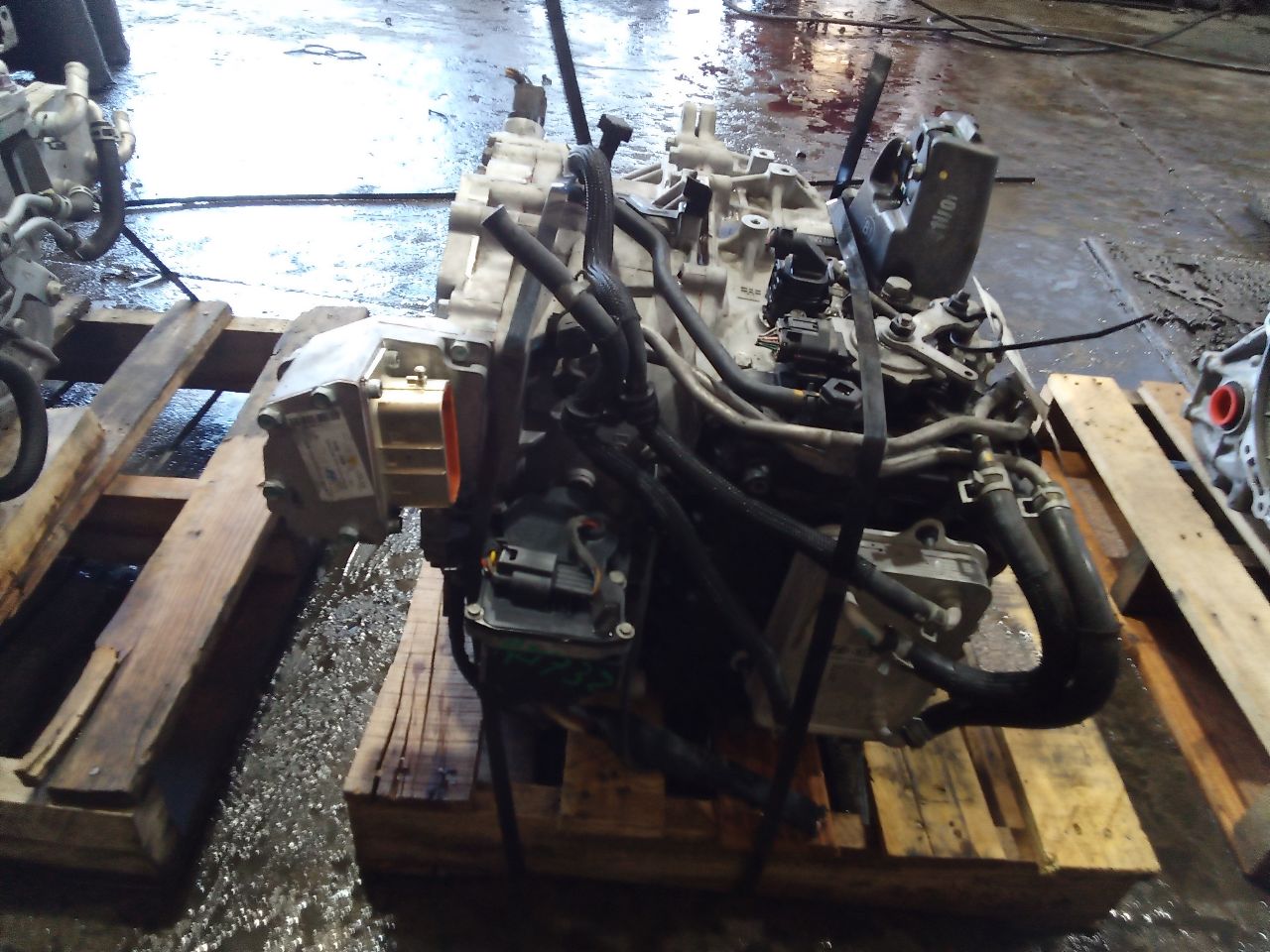 Part image 4
