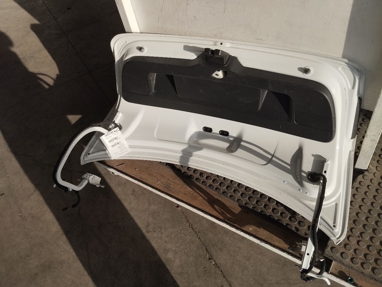 Part image 1