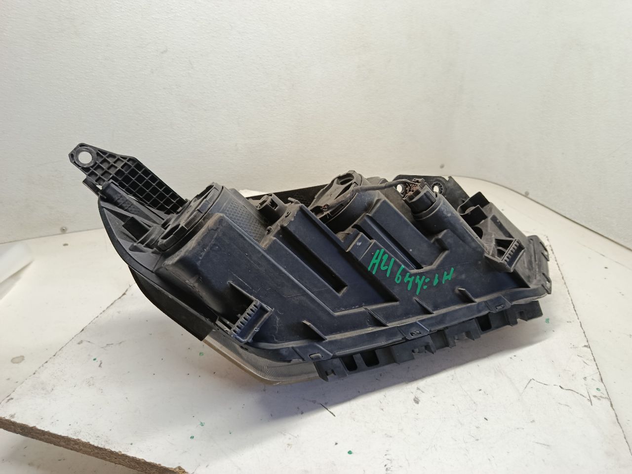 Part image 6
