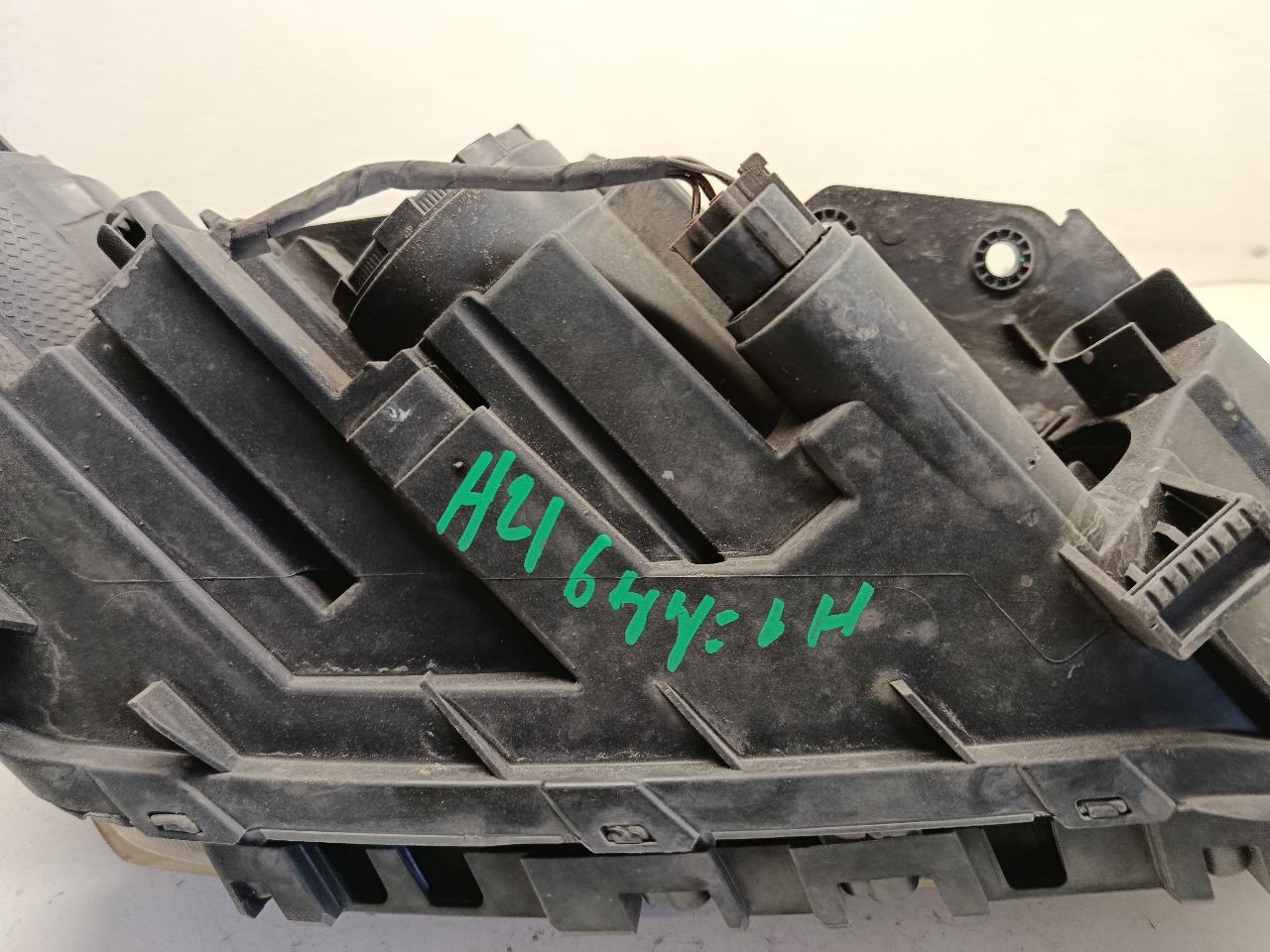 Part image 7