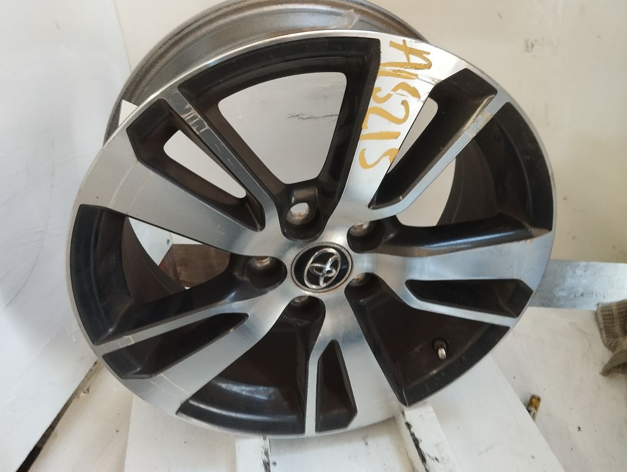 Part image 2