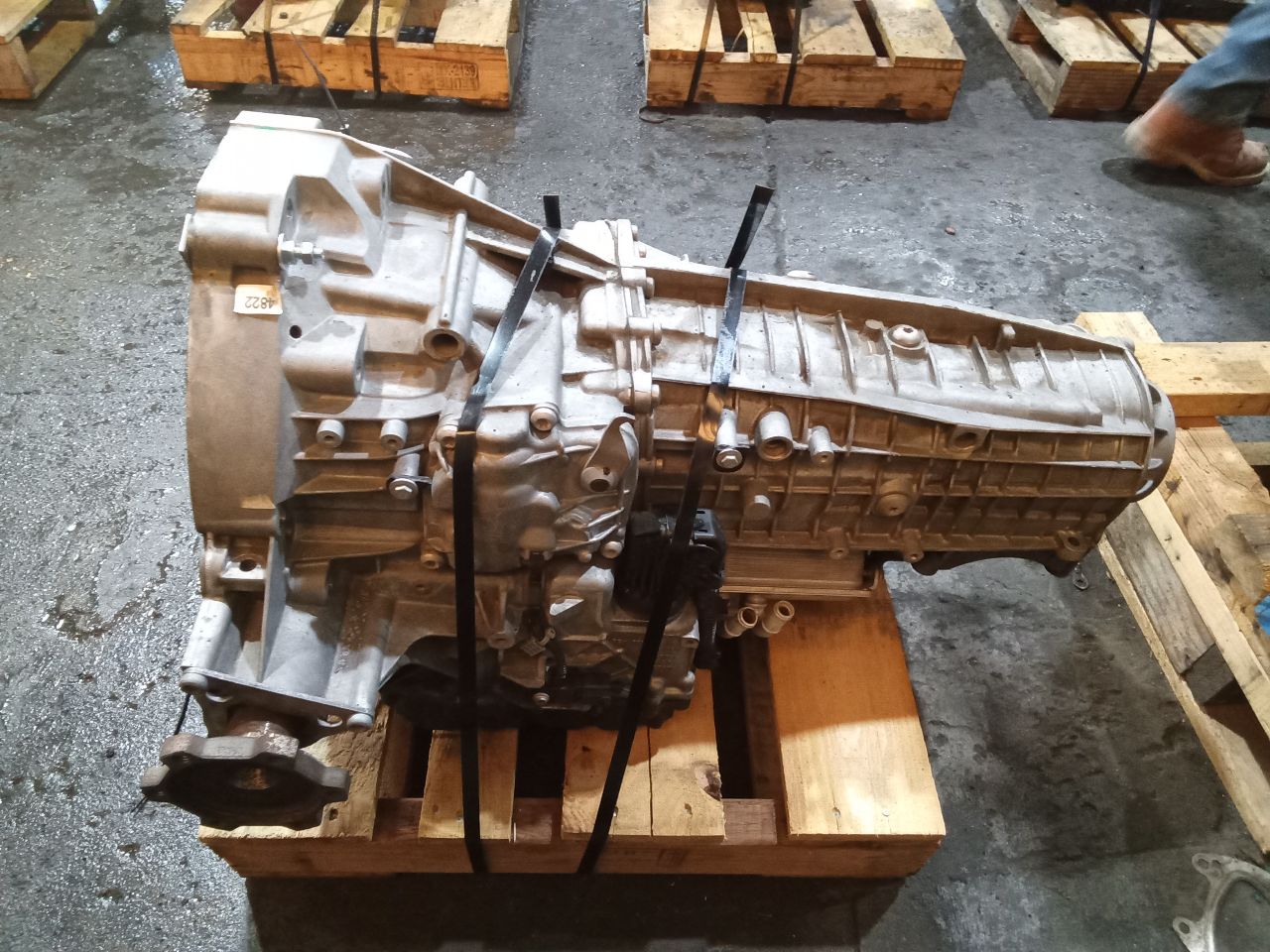 Part image 3