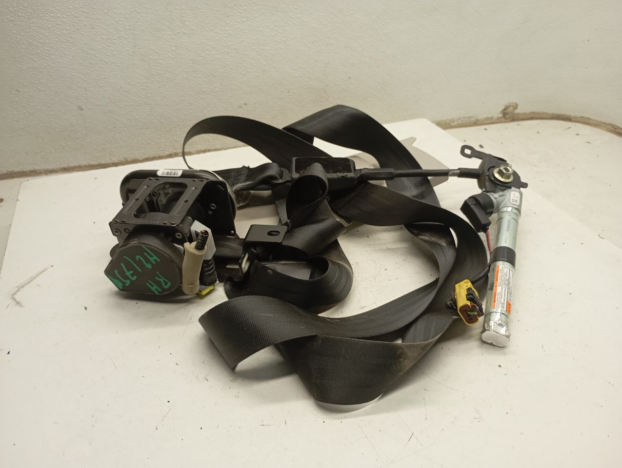 Part image 1