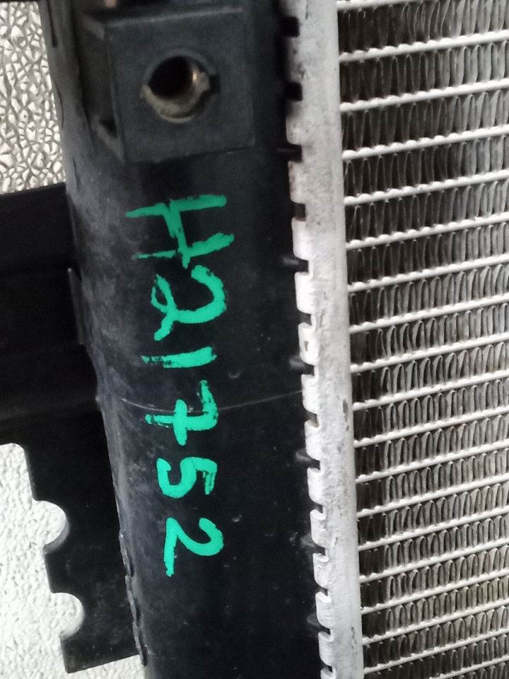 Part image 7