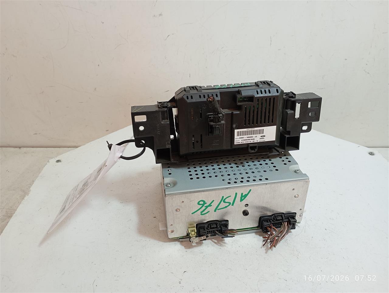 Part image 2