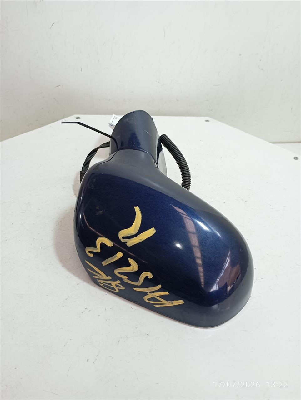 Part image 3
