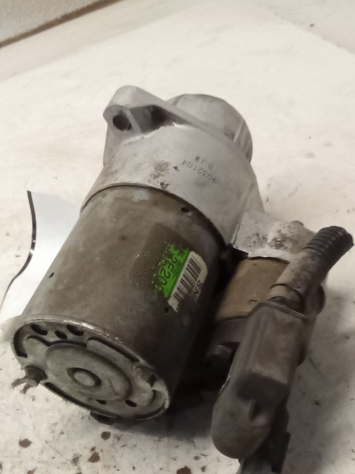 Part image 4