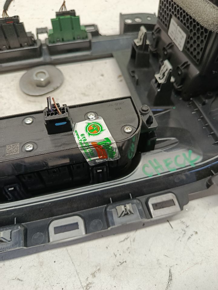 Part image 10