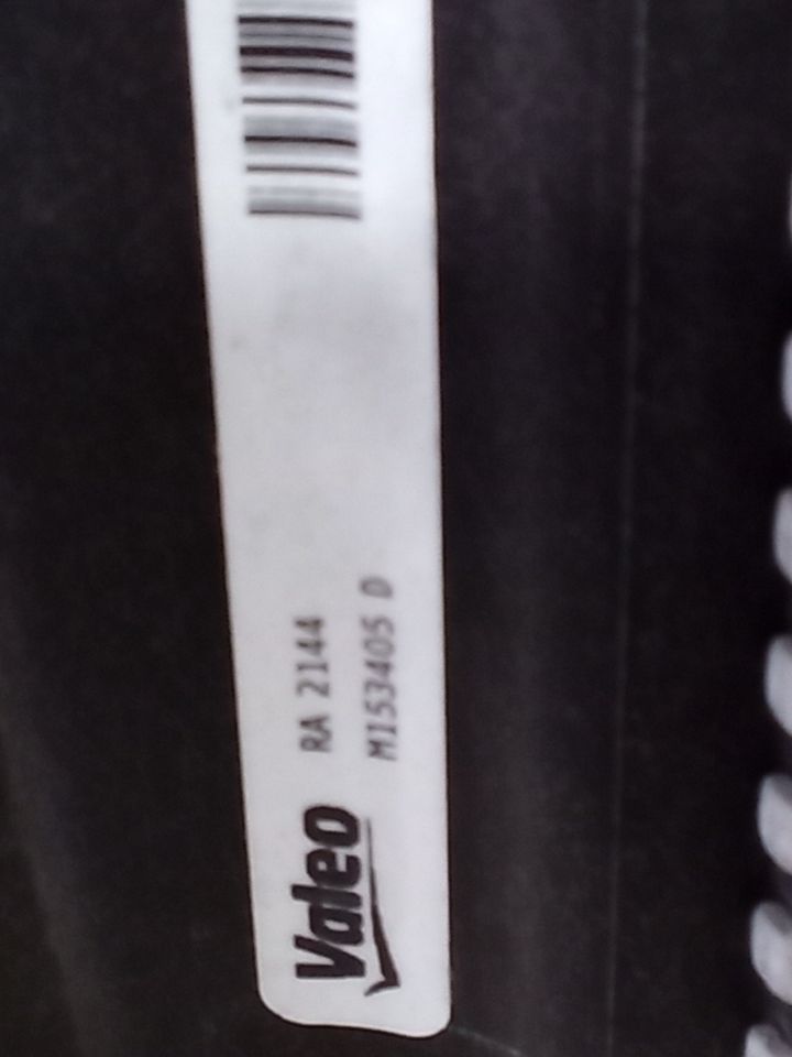Part image 7