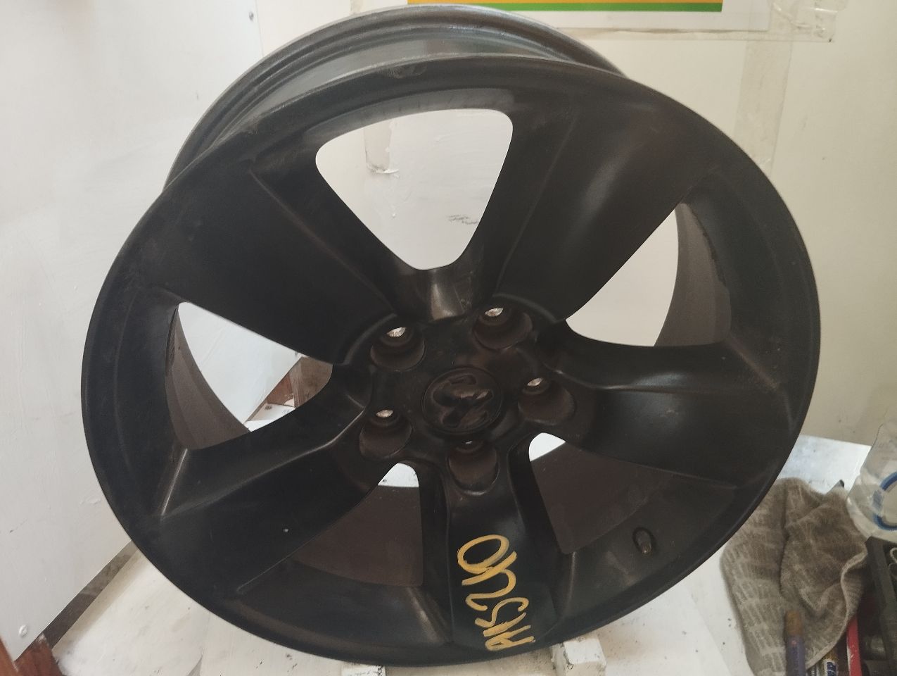 Part image 2