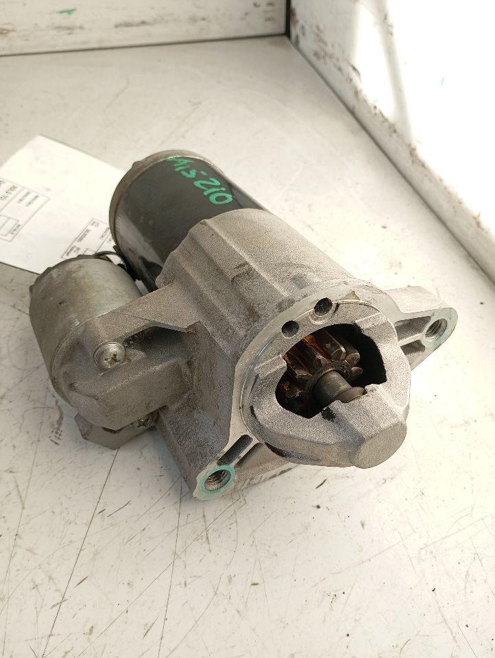 Part image 4