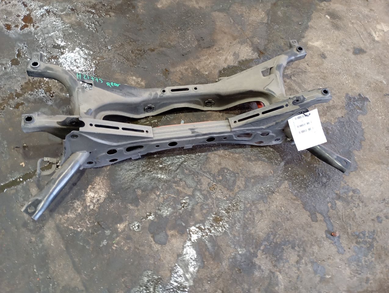 Part image 4