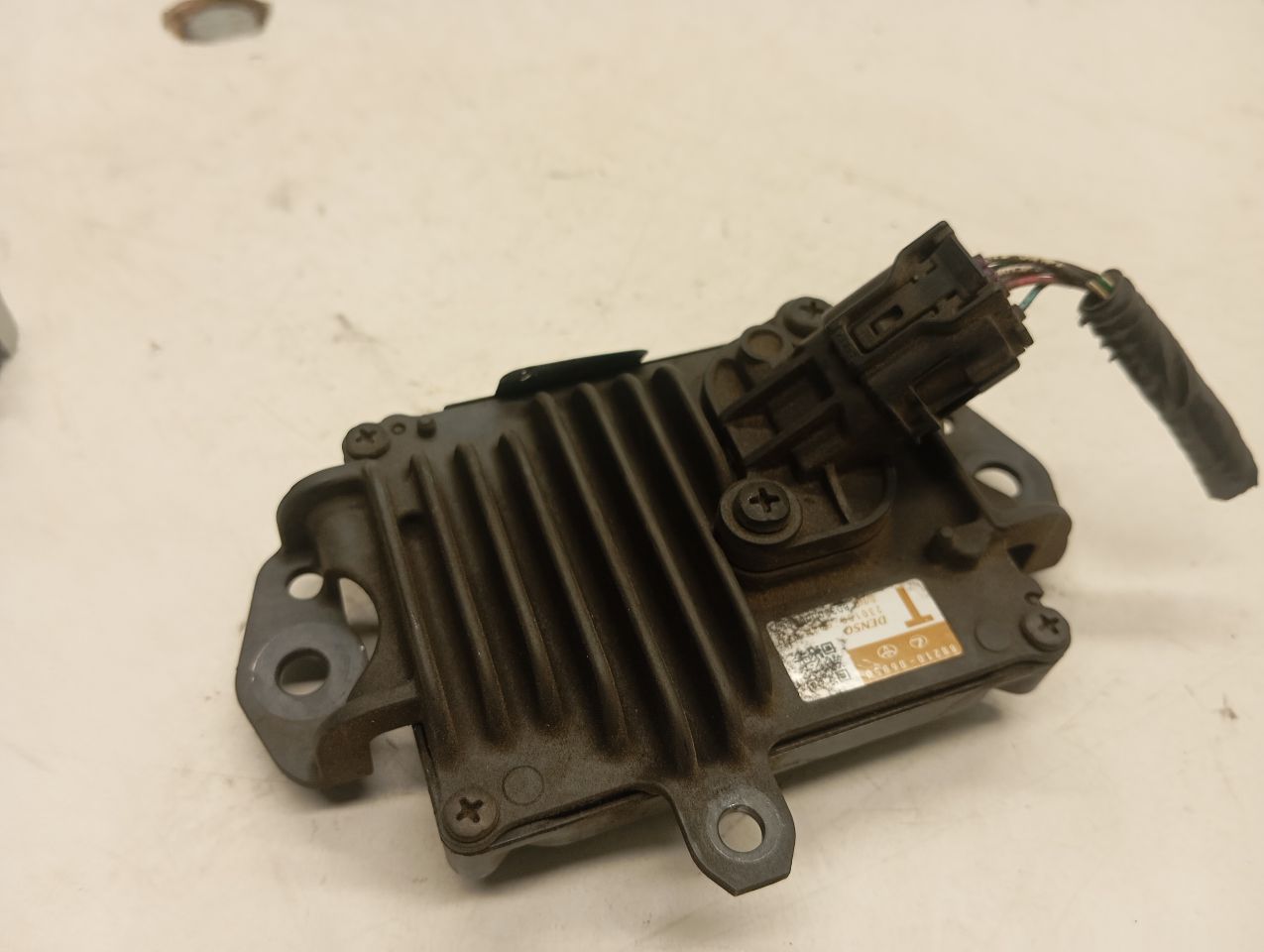 Part image 2