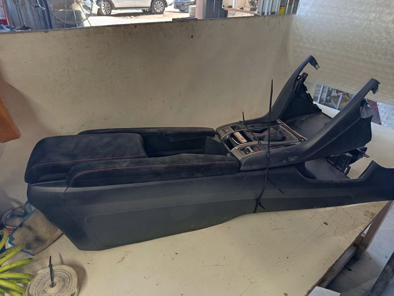 Part image 2