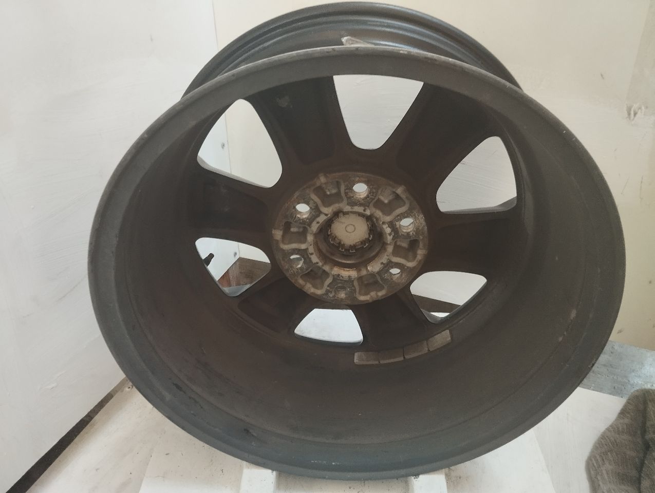 Part image 3
