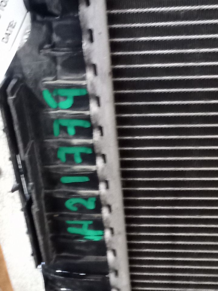 Part image 8