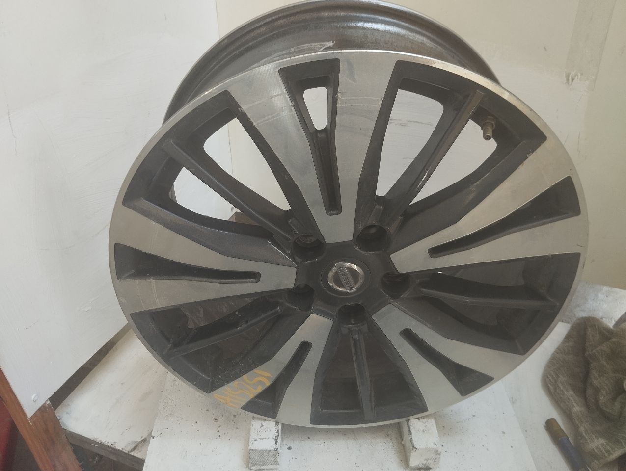 Part image 2