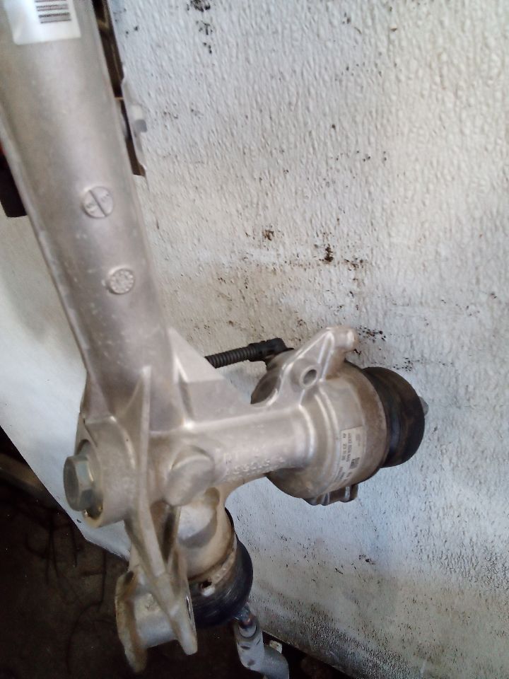 Part image 7