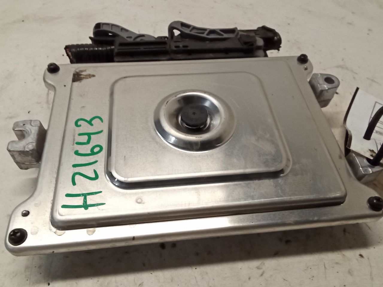 Part image 5