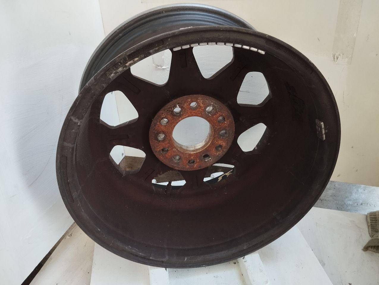 Part image 3