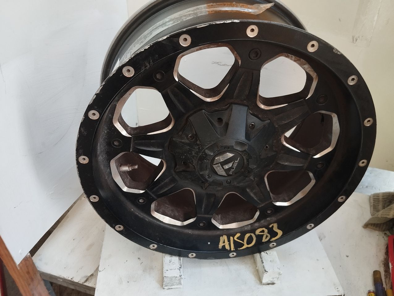 Part image 8